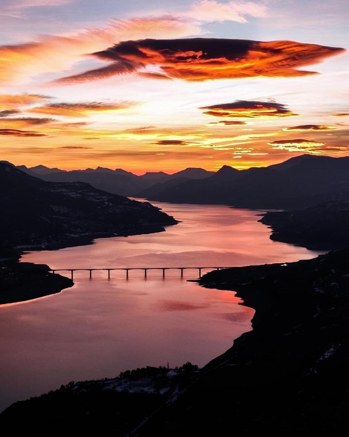 Le Cocon De L'Epiclea, Chorges, Entre Lac Et Montagnes Esterno foto